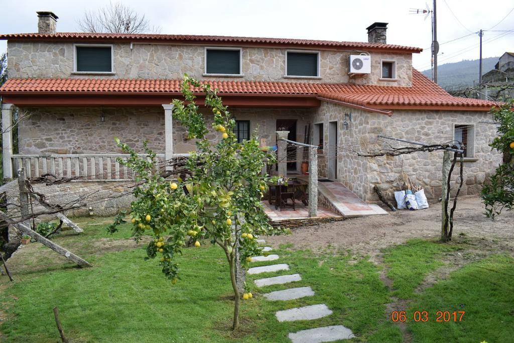 Casa Rural Os Carballos Guest House Pontevedra Luaran gambar